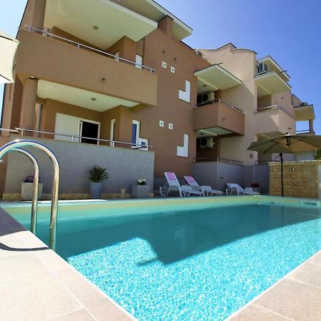 Apartment Mlasina-6 By Interhome Nin Esterno foto