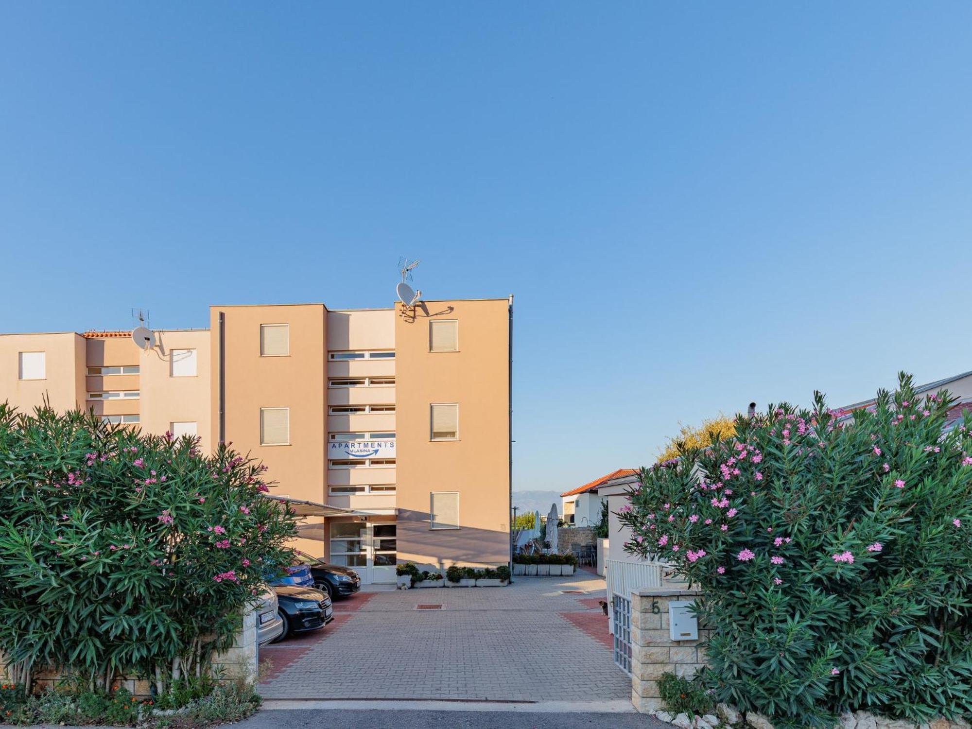 Apartment Mlasina-6 By Interhome Nin Esterno foto